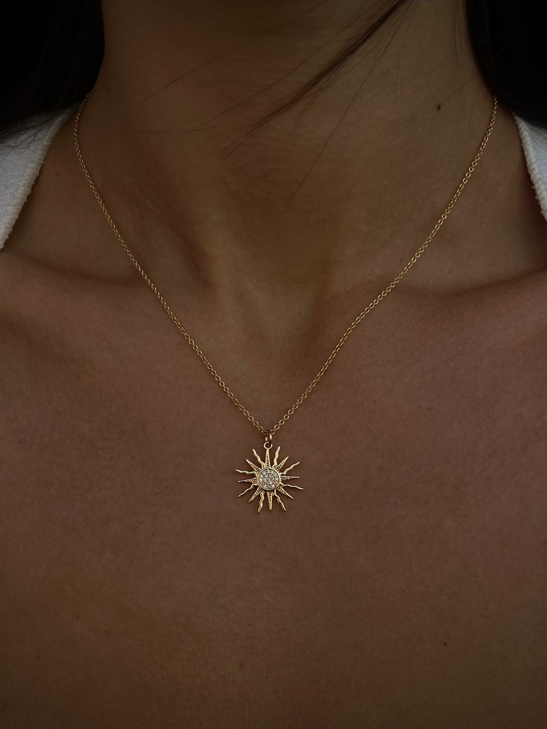 שרשרת Mira שמש