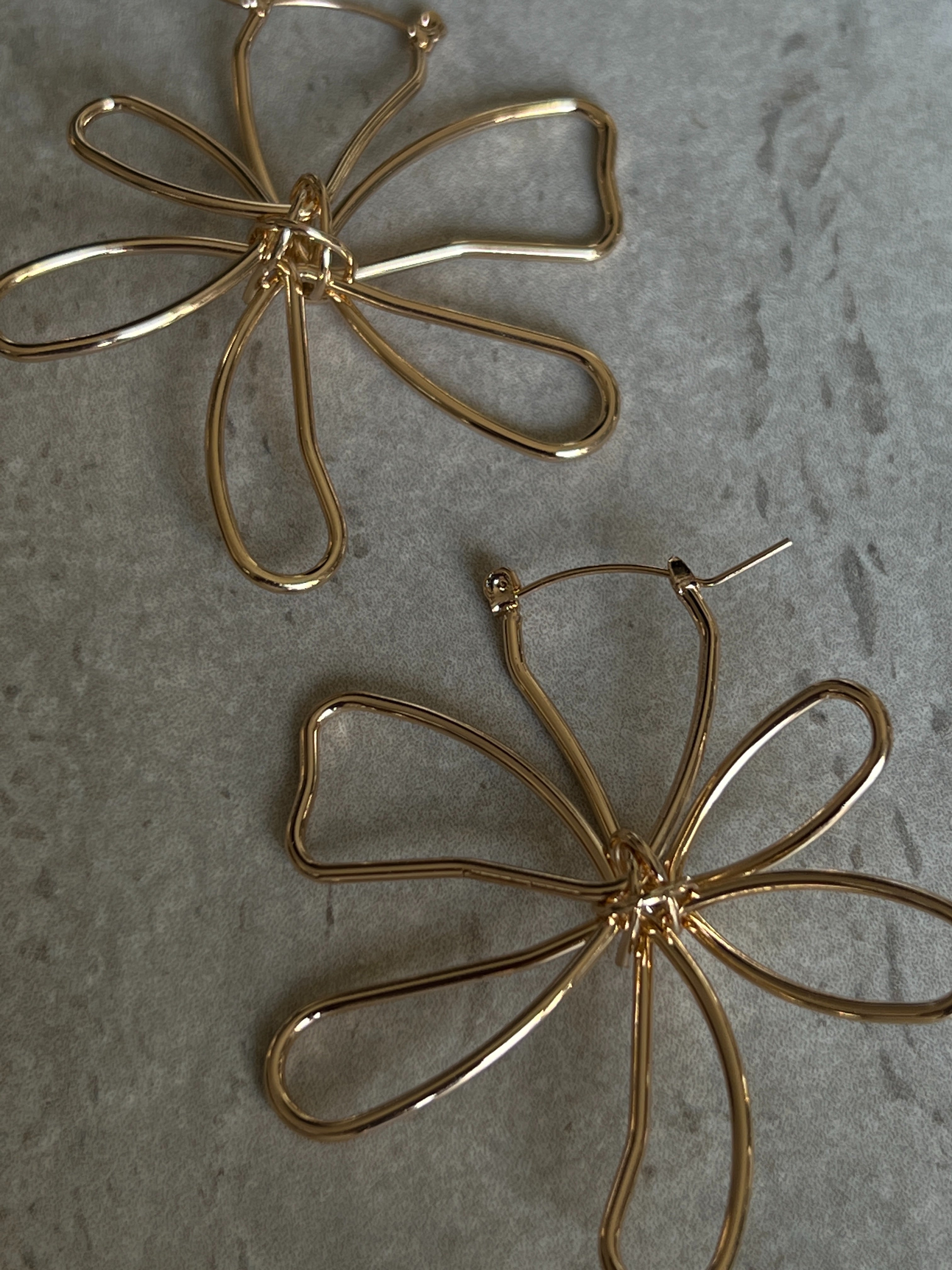 עגילי Flora זהב