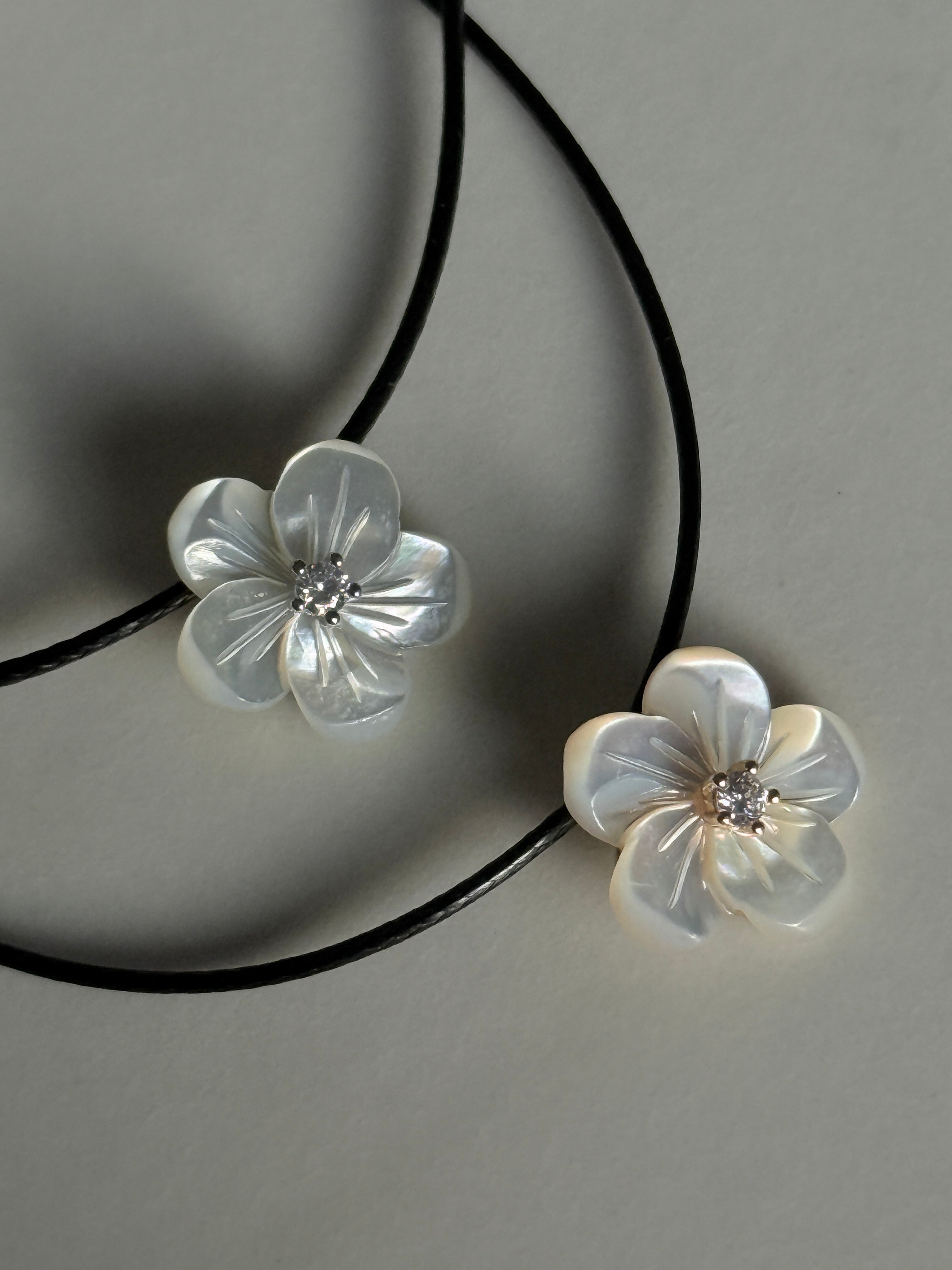 שרשרת Rosalie פרח