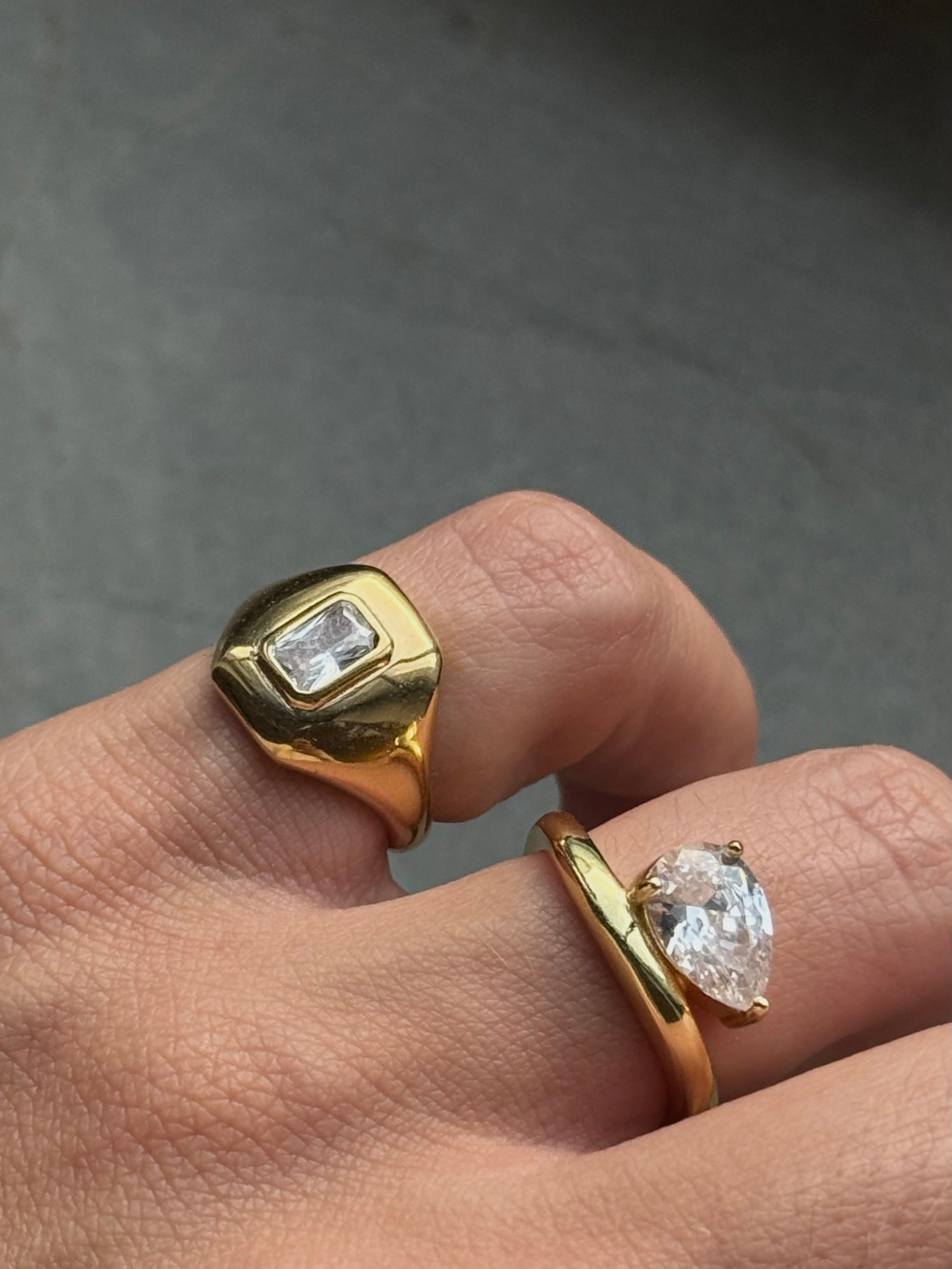 טבעת זרת Ruby