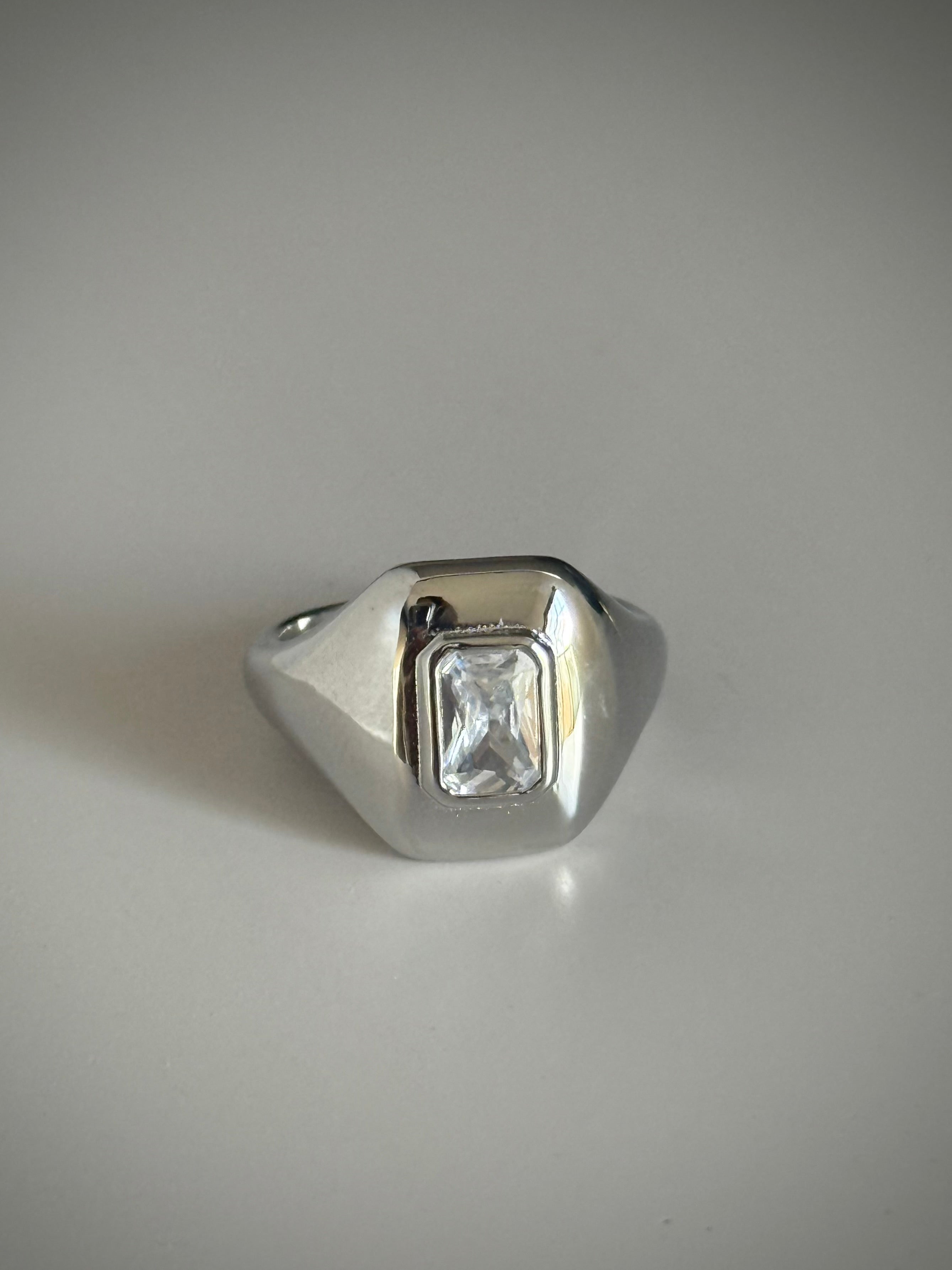 טבעת זרת Ruby