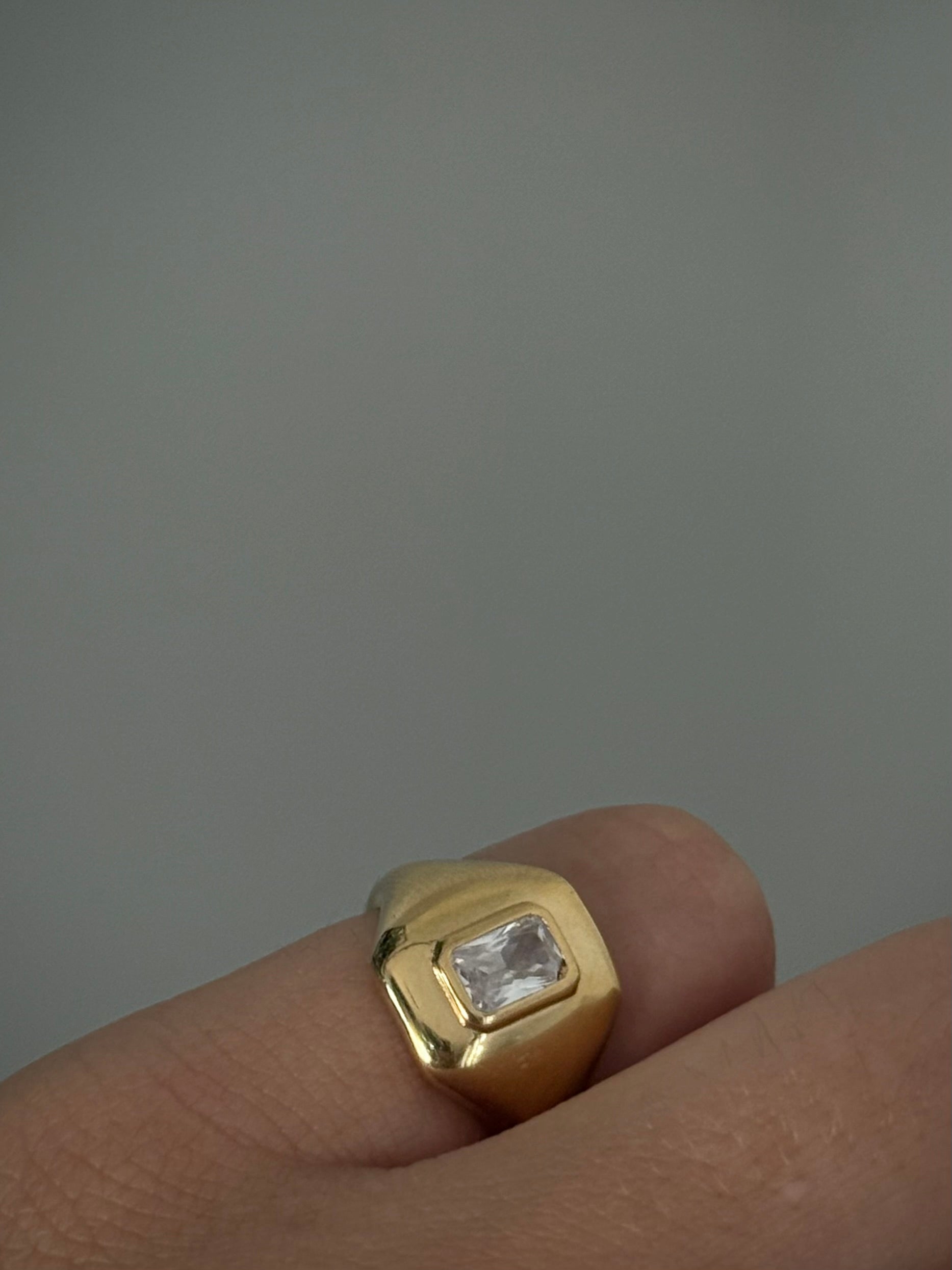 טבעת זרת Ruby