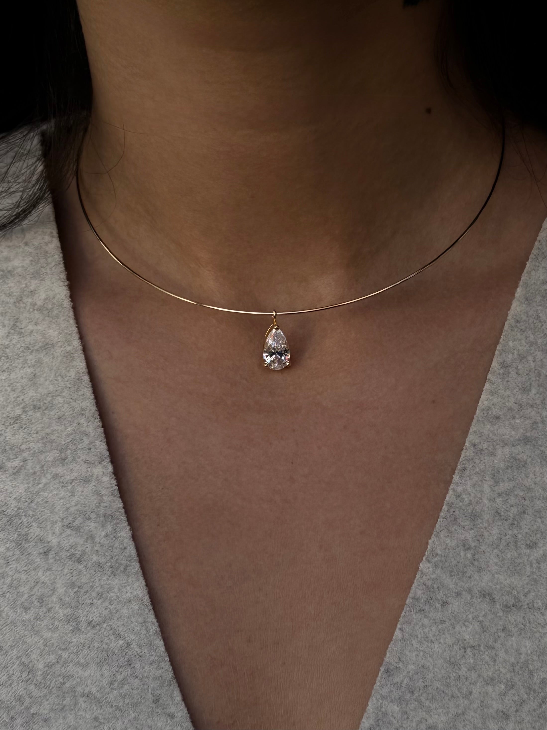 שרשרת קשיחה Gwen