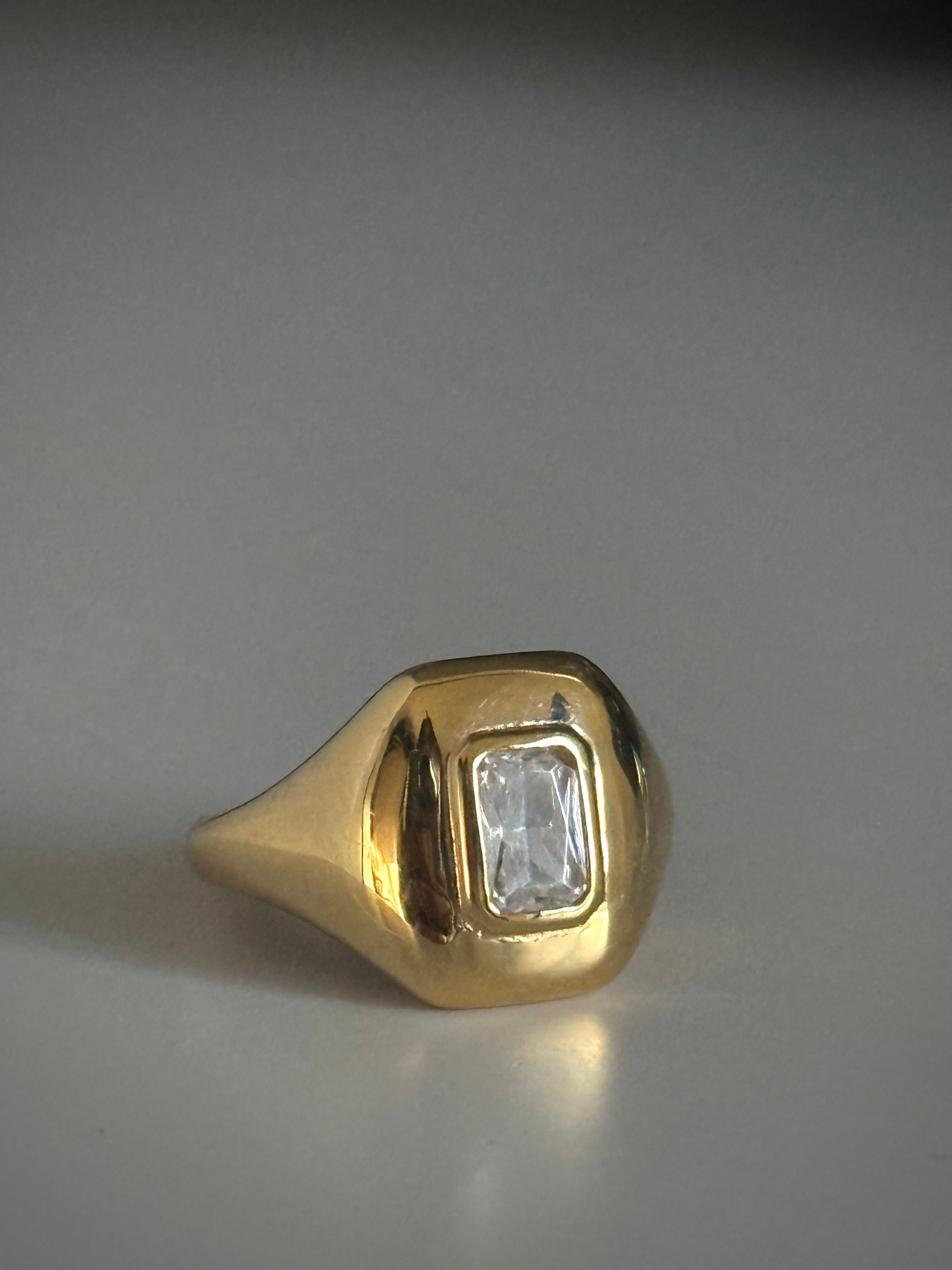 טבעת זרת Ruby